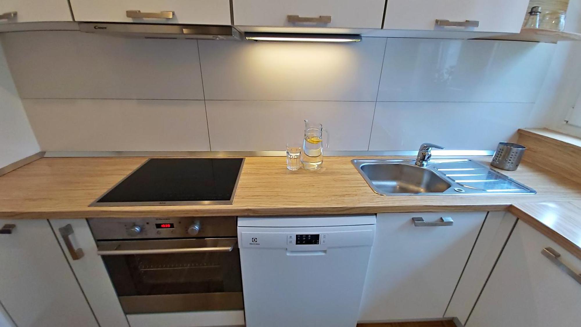 Apartment Anita Omiš Rom bilde