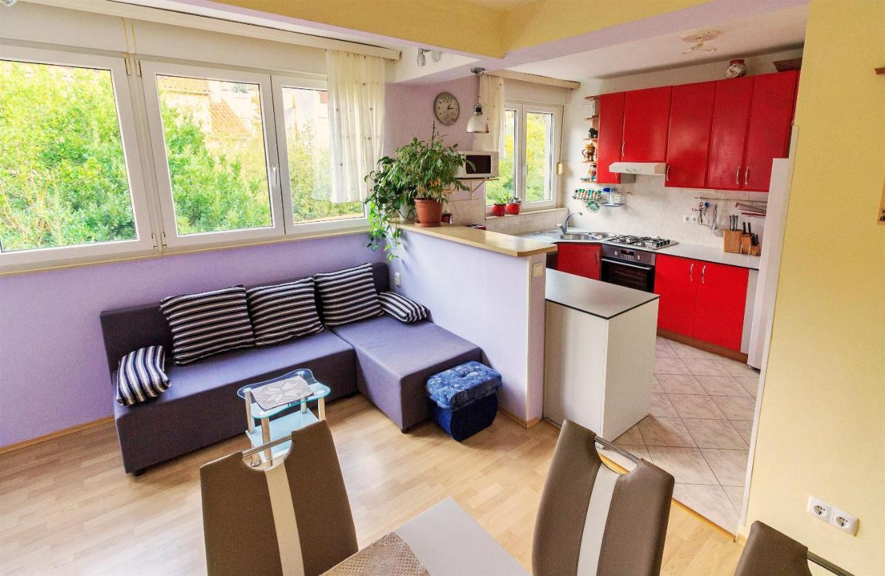 Apartment Anita Omiš Eksteriør bilde
