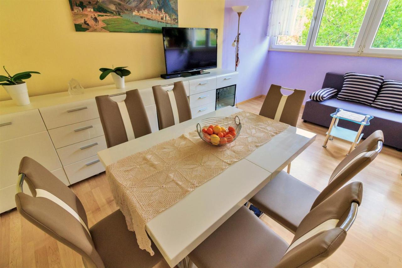 Apartment Anita Omiš Eksteriør bilde